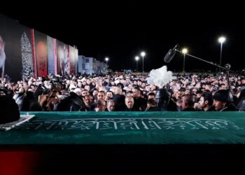 «Σύννεφα» στο Ιράν: «Πολύ δύσκολη η επικοινωνία τώρα» λέει ο Μασούντ Πεζεσκιάν για τον Μοτζτάμπα Χαμενεΐ