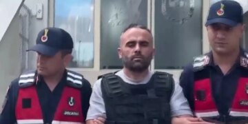 Τουρκία: Σκότωσε τη γυναίκα και τον κουνιάδο του για ζήτημα τιμής – Πίστευε ότι είχαν σχέση