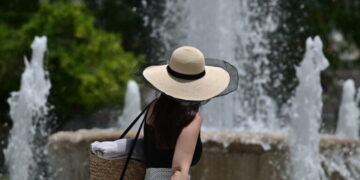 Καιρός: Έρχεται καύσωνας μετά τις μπόρες – Έως 39 βαθμούς το Σαββατοκύριακο