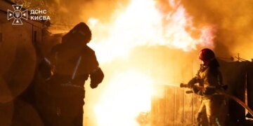 Ουκρανία: Έπληξε δύο ρωσικά διυλιστήρια πετρελαίου στη Ρωσία - Τρείς νεκροί στο Κίεβο από ρωσική επίθεση