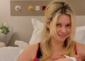 Λίλα Μπακλέση: Οι πρώτες εικόνες από τη γέννηση του γιου της και η αποκάλυψη για της 27 ώρες τοκετού