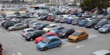 ΑΑΔΕ: Πρόστιμο 1,32 εκατ. ευρώ σε επιχείρηση – Νοίκιαζε 132 αυτοκίνητα που είχε δηλώσει σε ακινησία