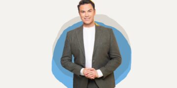 Η μεγάλη συναυλία του Μάριου Φραγκούλη στο Θέατρο Βράχων «Μελίνα Μερκούρη»