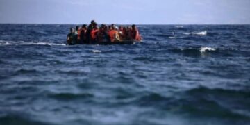 Νέα αφιξη μεταναστών στα νότια της Κρήτης – Εντοπίστηκε λέμβος με 39 άτομα