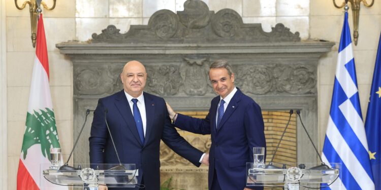 Μητσοτάκης στον πρόεδρο του Λιβάνου: Η Ελλάδα στέκεται σταθερά δίπλα σας στις πιο κρίσιμες στιγμές - Είμαστε αδερφοί λαοί