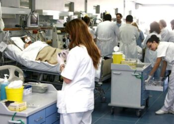 ΠΟΕΔΗΝ: Αντιμετώπιση της βίας κατά των υγειονομικών – Να προχωρήσει η πρόσληψη προσωπικού ΔΕ Προσωπικού Ασφαλείας
