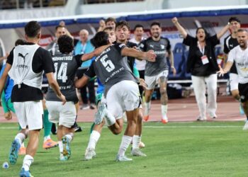Ξεπέρασαν τα 7.000 τα διαρκείας του ΟΦΗ - www.ertsports.gr