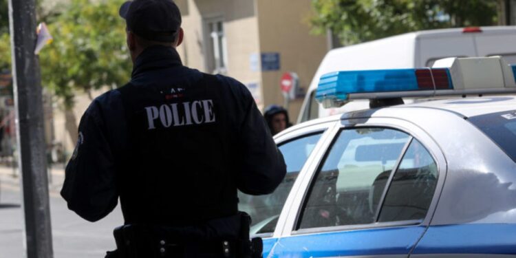 Δύο συλλήψεις για τις πυρκαγιές σε Σκύρο και Λακωνία – Προκλήθηκαν από γεννήτρια και ψησταριά