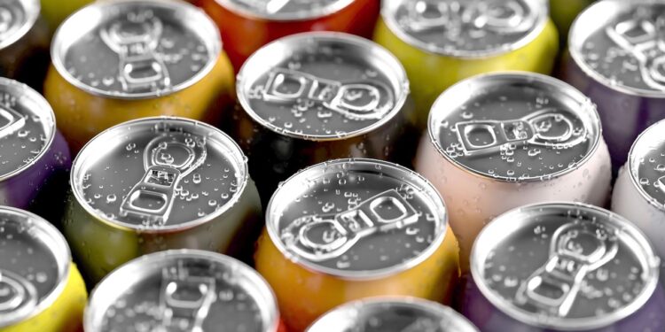 Τα ζαχαρούχα ποτά συνδέονται με τον καρκίνο του στομάχου, διαπιστώνει αμερικανική μελέτη