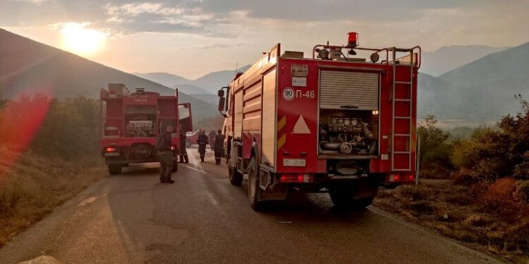 Aκραίος κίνδυνος πυρκαγιάς για τέσσερα νησιά με ριπές ανέμου 9 Μποφόρ – Πορτοκαλί συναγερμός από την Αττική ως τις Κυκλάδες