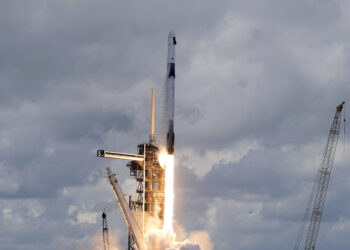 Πύραυλος της SpaceX σε τροχιά σύγκρουσης με τη Σελήνη