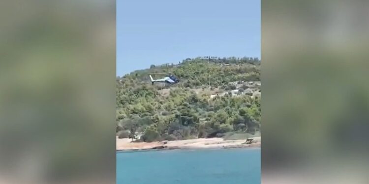 Ελικόπτερο προσγειώθηκε σε παραλία των Σπετσών – Παρενέβη ο εισαγγελέας