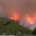 Φλόγες από τη Βοιωτία στην Αττική: Σηκώθηκαν τα εναέρια μέσα στο Πόρτο Γερμενό – Εγκλωβισμένο το συνεργείο του ΕΡΤnews
