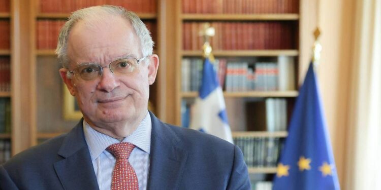 Ο Πρόεδρος της Δημοκρατίας για τις ελληνικές διακρίσεις στα Παγκόσμια Πρωταθλήματα Κωπηλασίας Κ19 και Στίβου Κ20