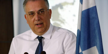 Η ενημέρωση για τις μειώσεις τιμών από τον Θεοδωρικάκο