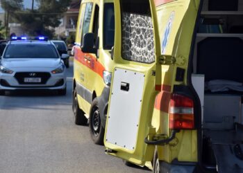 Θανατηφόρο τροχαίο στους Αγίους Αναργύρους: 76χρονος παρασύρθηκε από Ι.Χ.