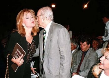 Αλίκη Βουγιουκλάκη: Η ανέκδοτη φωτογραφία από ταξίδι στην Ιταλία με τον Βλάσση Μπονάτσο