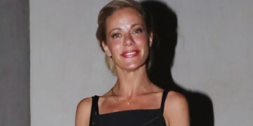 Ζέτα Μακρυπούλια: «Δεν αποζητώ τον έρωτα, ούτε όμως και τον ακυρώνω»