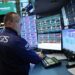 Αυξάνει τα επιτόκια η FED για πρώτη φορά μετά από τρία χρόνια υπό το βάρος των εξελίξεων στη Μέση Ανατολή