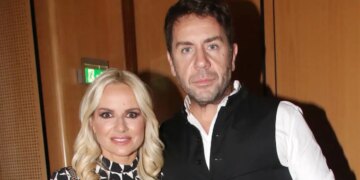 Μαρία Μπεκατώρου: «Τον Γιώργο Μαζωνάκη τον έχω στη ζωή μου κάθε μέρα