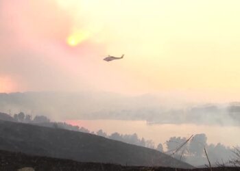 Πυρκαγιές και καύσωνες απειλούν την ποιότητα του αέρα παγκοσμίως – Προειδοποίηση του ΟΗΕ