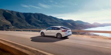 Honda Civic e:HEV: Υβριδικό σύστημα που αλλάζει τον τρόπο που κινείσαι