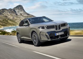 Στην Auto Athina η νέα BMW X5