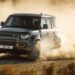 H Land Rover βάζει στον πάγο το ηλεκτρικό Defender