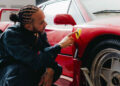 Ο Λιούις Χάμιλτον αγόρασε τη Ferrari F40 των ονείρων του