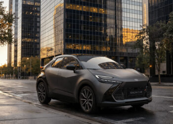 Επέτειος 10 ετών για το Toyota C-HR με αλλαγές στο GR SPORT