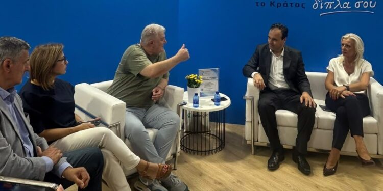 90η ΔΕΘ: Συνάντηση Δ.Παπαστεργίου με τους γραμματείς επτά Αποκεντρωμένων Διοικήσεων