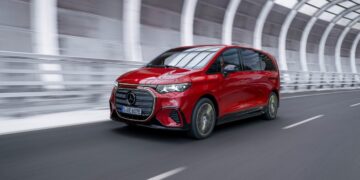 Η Mercedes-Benz εμπλουτίζει τη γκάμα της VLE