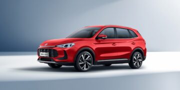 MG ZS MAX: Aλλάζει τα δεδομένα στα οικογενειακά SUV