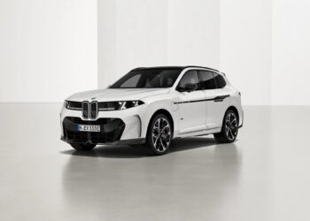 Νέα BMW X5: Η M Performance την «ντύνει» με carbon