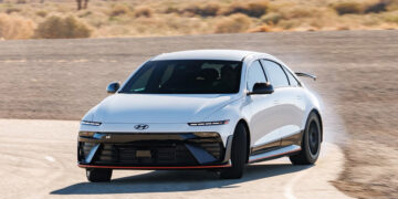 Η Hyundai θέλει να δώσει μεγαλύτερη αίσθηση «καυτών» βενζινοκίνητων στα ηλεκτρικά της