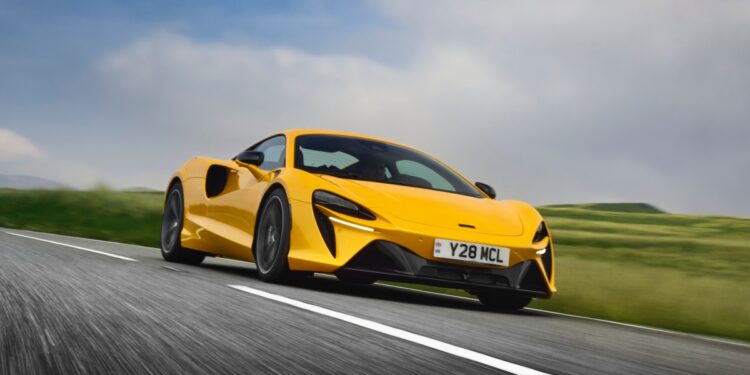 Τέλος εποχής για την υβριδική McLaren Artura