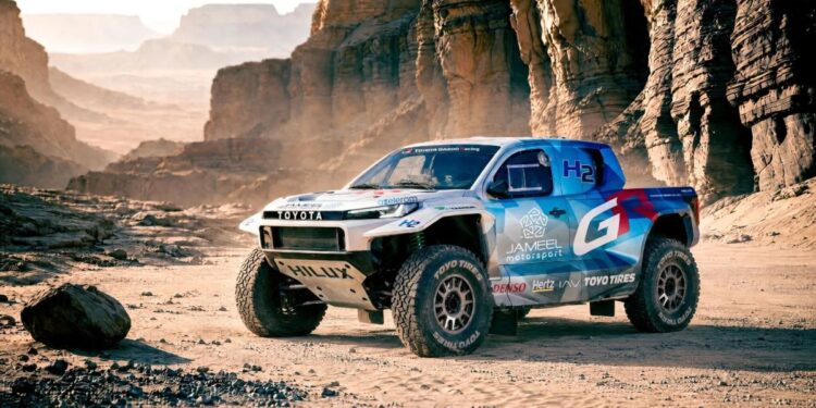 Αυτό είναι το Toyota GR Hilux του Dakar με κυψέλες υδρογόνου!