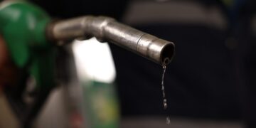 Eurostat: «Άλμα» 23,8% στις τιμές καυσίμων και λιπαντικών στην ΕΕ μέσα σε έναν χρόνο – Αύξηση 16% στην Ελλάδα