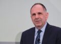 Στο Τορόντο ο Γεραπετρίτης: Στο επίκεντρο η ομογένεια και οι διεθνείς εξελίξεις - «Παρών» στην ενθρόνιση του νέου Αρχιεπισκόπου - ertnews.gr
