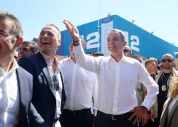 ΔΕΘ: Αυξήσεις σε μισθούς και στοχευμένες φοροελαφρύνσεις - Στις 20.00 ο Μητσοτάκης παρουσιάζει 30 μέτρα στο Βελλίδειο