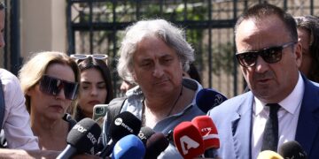 Συνήγορος υπνοθεραπευτή στο ΕΡΤnews: Στη δικογραφία δεν υπάρχουν συνομιλίες του πελάτη μου - Πώς εξήγησε το φερόμενο μήνυμα «θα τον συγυρίσω» - ertnews.gr