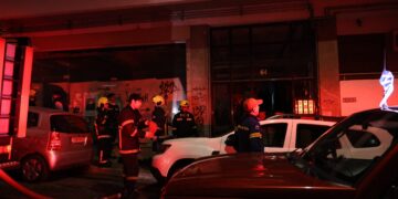 Φωτιά σε διαμέρισμα στο Χαλάνδρι - Επιχειρεί η πυροσβεστική - ertnews.gr