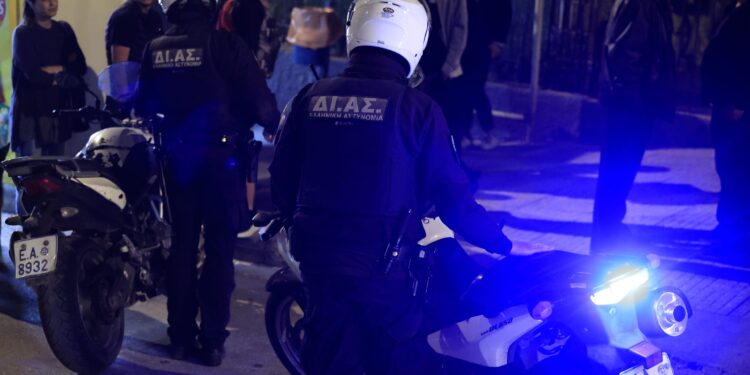 Ηγουμενίτσα: Νεκρή 25χρονη και τραυματισμένος άνδρας σε ποδηλατόδρομο - Ισχυρίστηκε ότι δέχθηκαν επίθεση - ertnews.gr