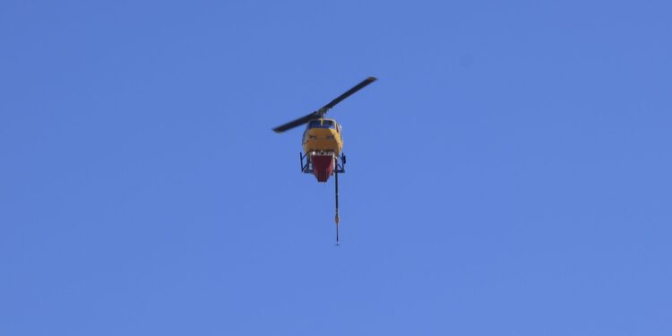 Πυρκαγιά στην Κόνιτσα: Καλύτερη η εικόνα, σε δύσβατη περιοχή με χαράδρες οι φλόγες - Σε επιφυλακή οι πυροσβεστικές δυνάμεις - ertnews.gr