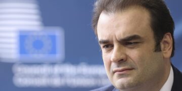 Επίσκεψη του Κυριάκου Πιερρακάκη στη Γερμανία - Συναντήσεις με τον καγκελάριο Φρίντριχ Μερτς και τον υπουργό Οικονομικών Λαρς Κλίνγκμπαϊλ