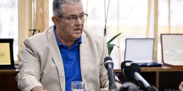 Κουτσούμπας: Το ΚΚΕ ζητά την άμεση μονιμοποίηση των πυροσβεστών - «Οι ανάγκες είναι τεράστιες» - ertnews.gr