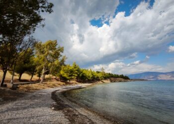 Καιρός: Ανεβαίνει η θερμοκρασία - Πού θα βρέξει σήμερα - ertnews.gr