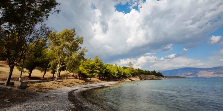 Καιρός: Ανεβαίνει η θερμοκρασία - Πού θα βρέξει σήμερα - ertnews.gr