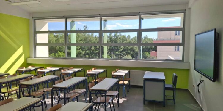 Ζαχαράκη από Θεσσαλονίκη: Τέλη Σεπτεμβρίου η β’ φάση διορισμού αναπληρωτών στα σχολεία