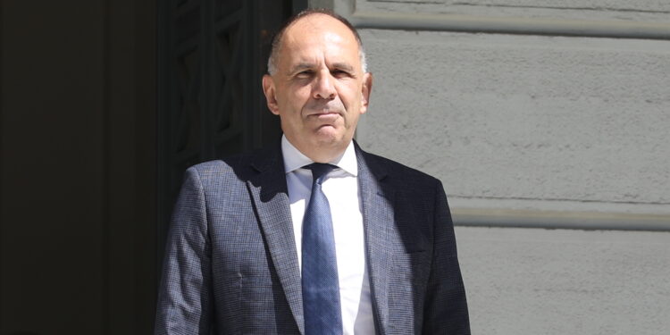 Γεραπετρίτης: Mε βάση τον υπάρχοντα σχεδιασμό η ηλεκτρική διασύνδεση Ελλάδας-Κύπρου, κανένας λόγος επαναχάραξης